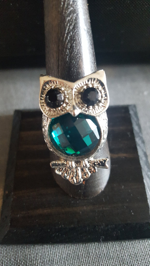 Featured Ring